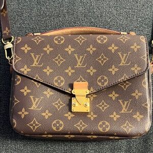 Authentic Louis Vuitton Métis Pochette Monogram Crossbody